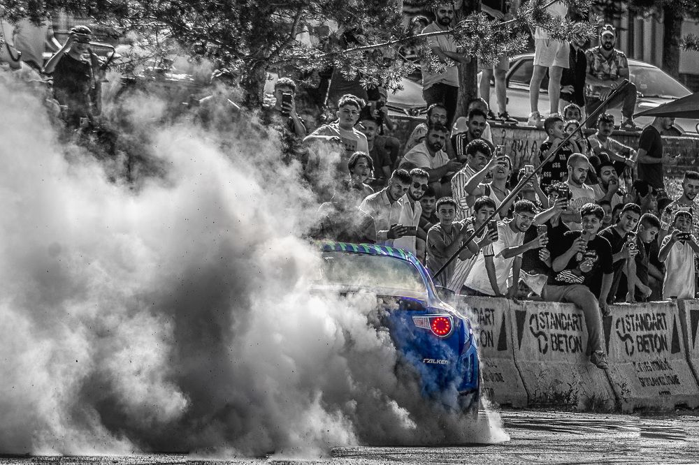 Photograph by DAMOUN POURNEMATI