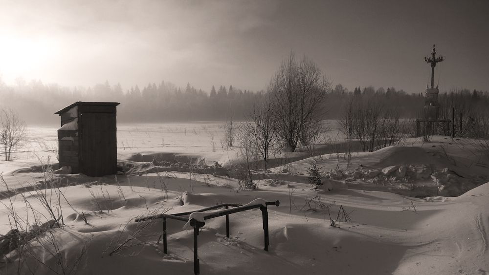 Photograph by Anton Hantov