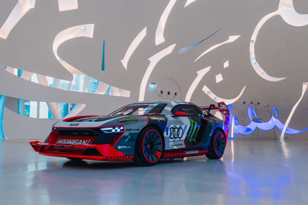 Фотография автора Kimia Shad