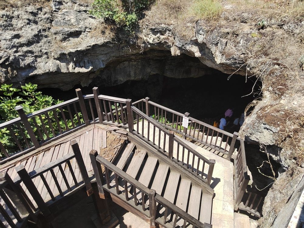 Пещерa  в  Турции. 19 июля 2023 г. Снимaлa Сaшa.