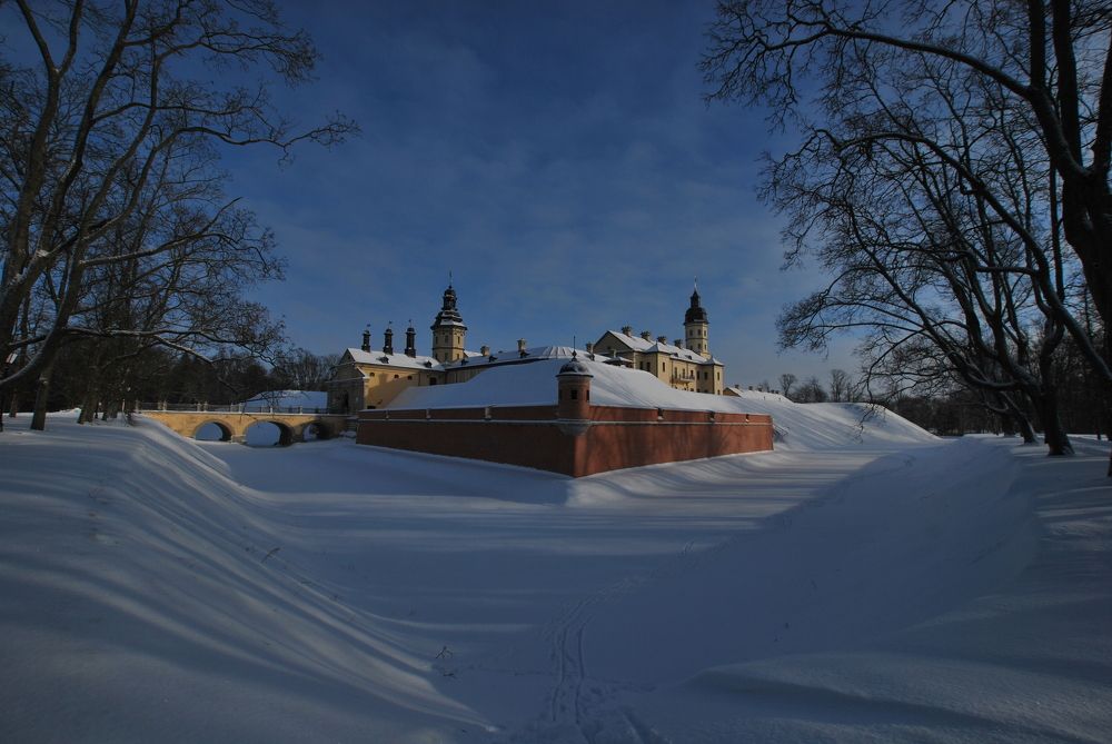 Под синем небом