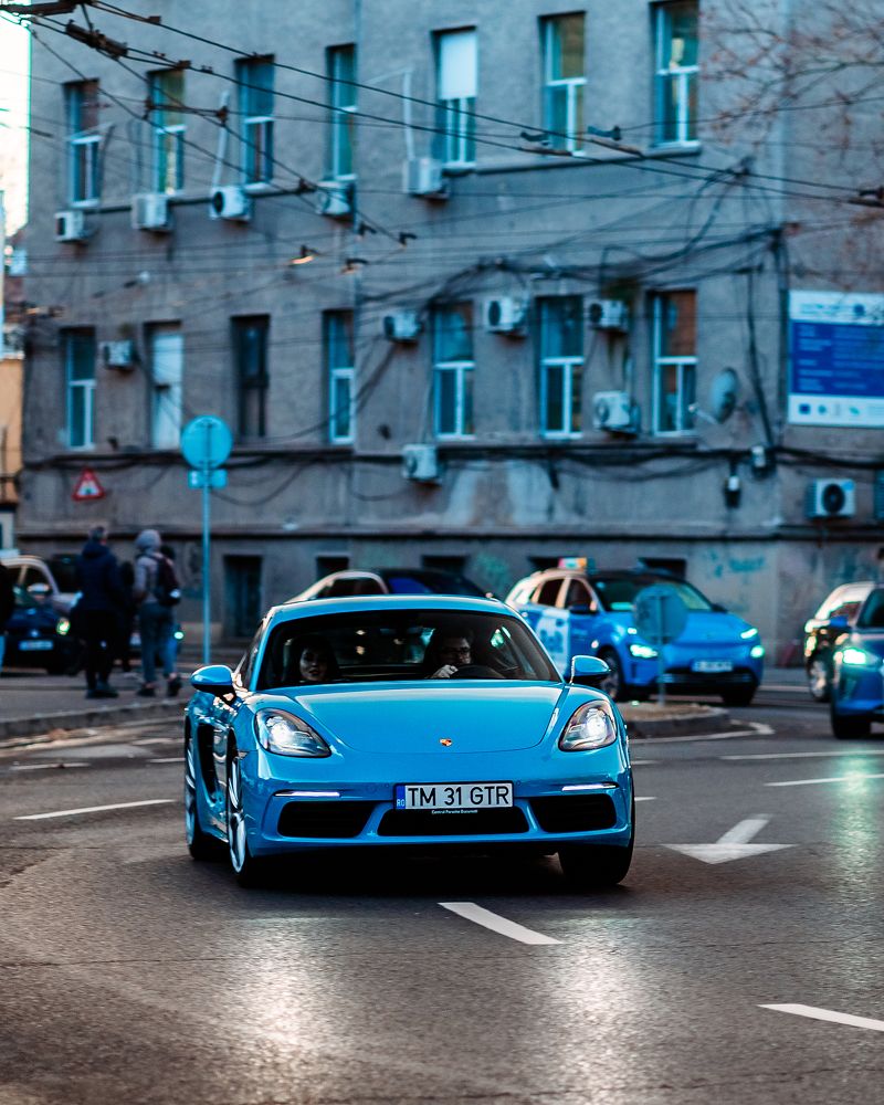 Porsche 718