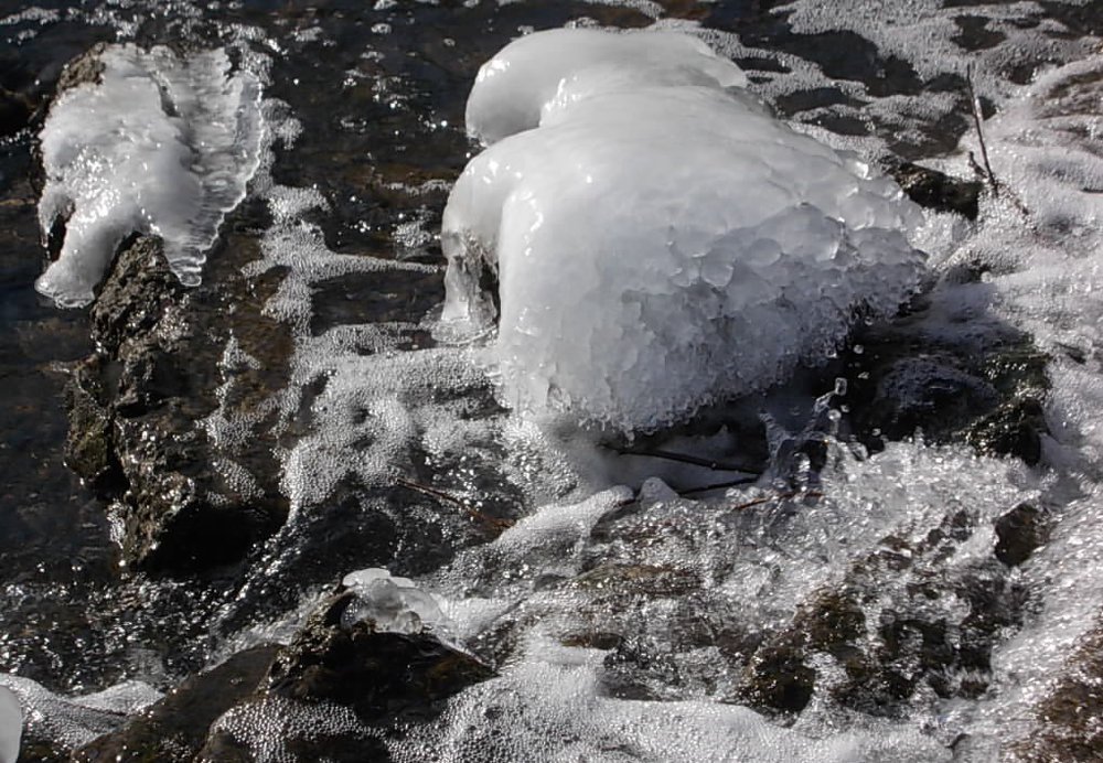 Причуды замерзшей воды