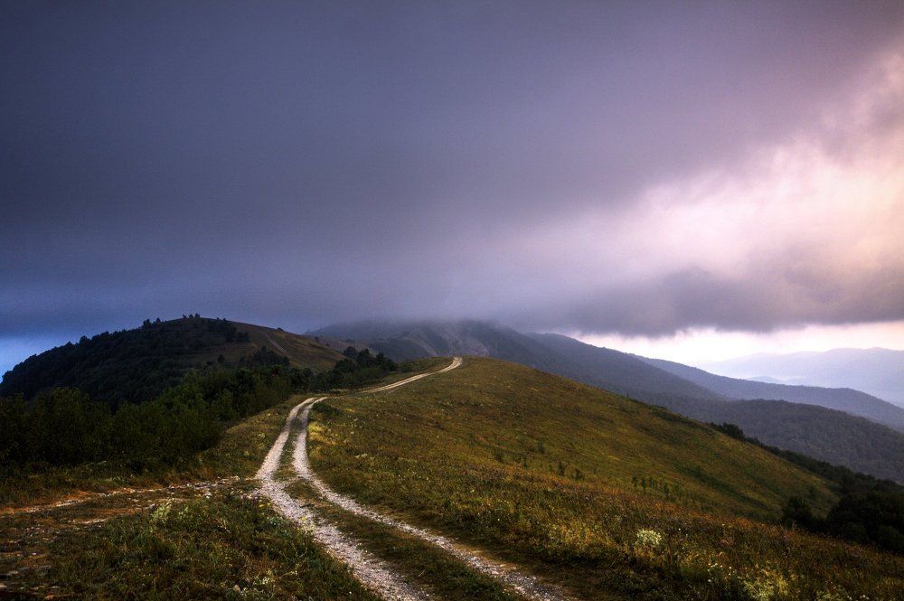 Рассвет в горах