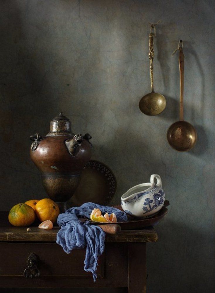 С мандаринами и китайским соусником