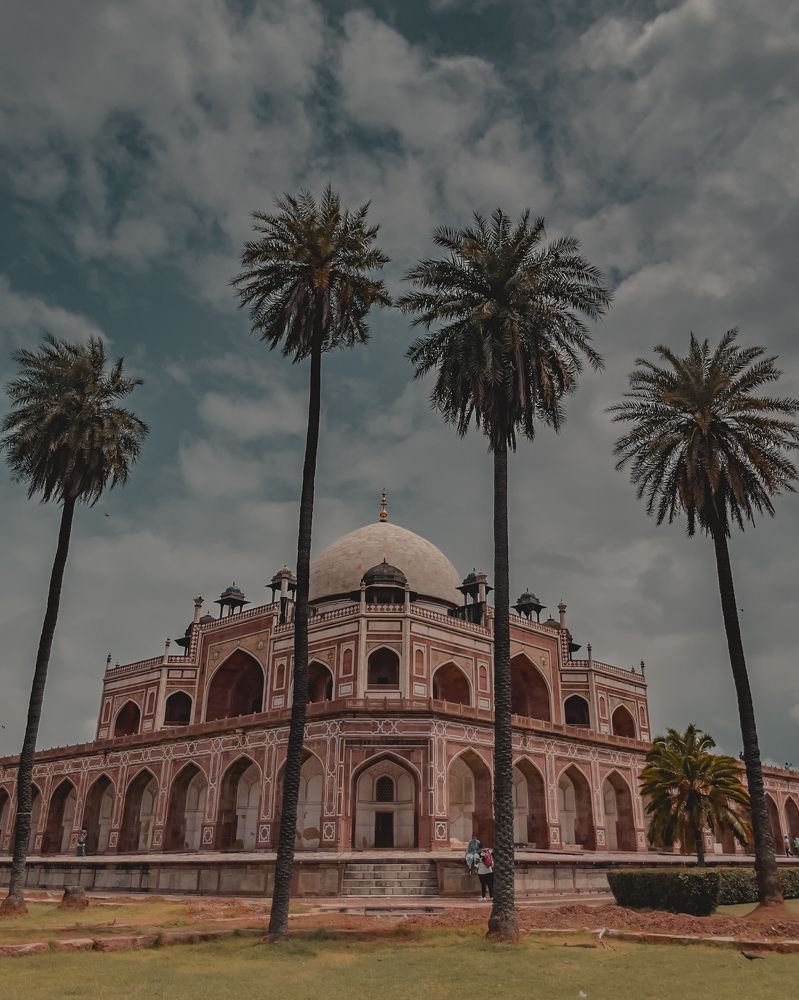 Фотография автора Tanmay Pandey