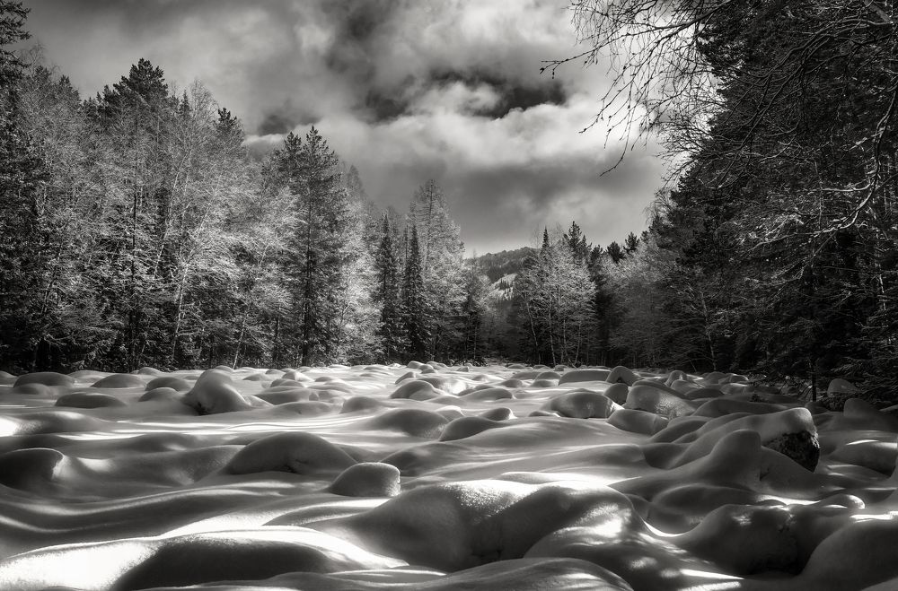 Каменная река