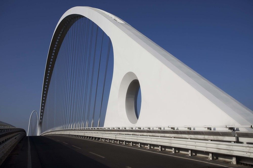 Photograph by Mauro Mamone