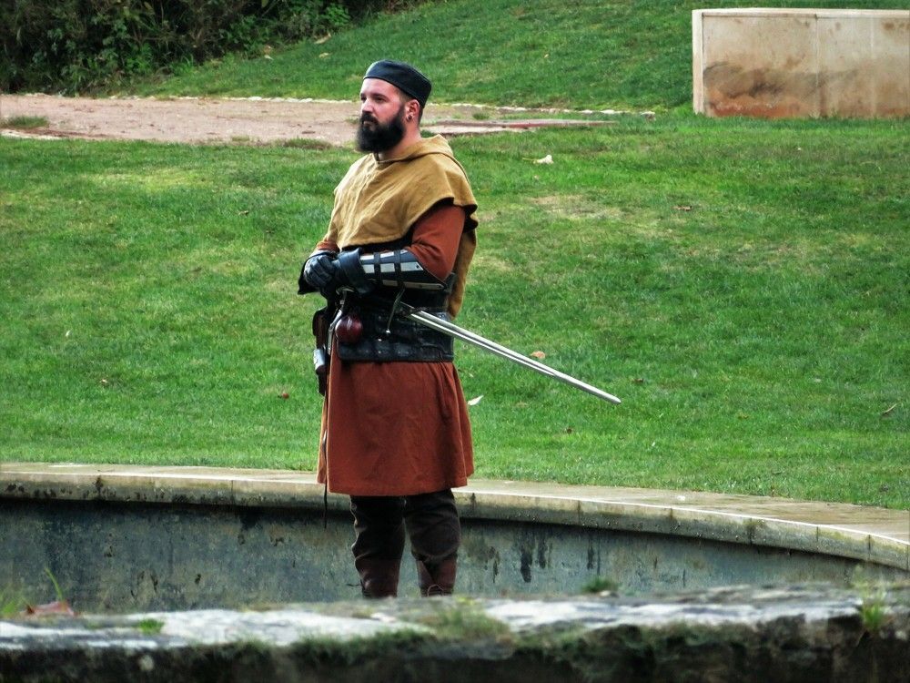 14th Cent. costume