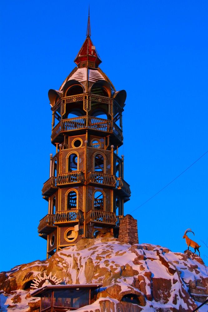 КРАСИВЫЙ МАЯК