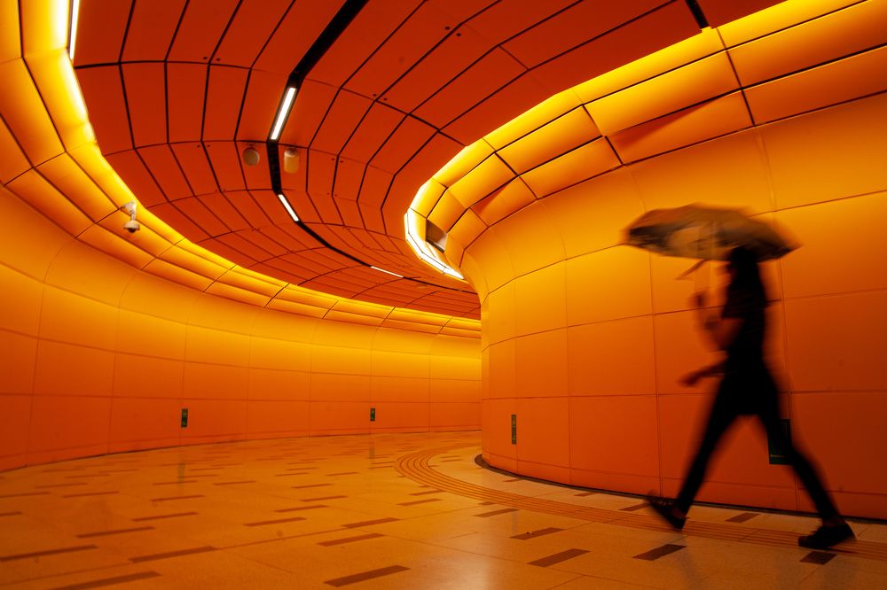 EL VIAJE: UNA TRAVESÍA SUBTERRÁNEA