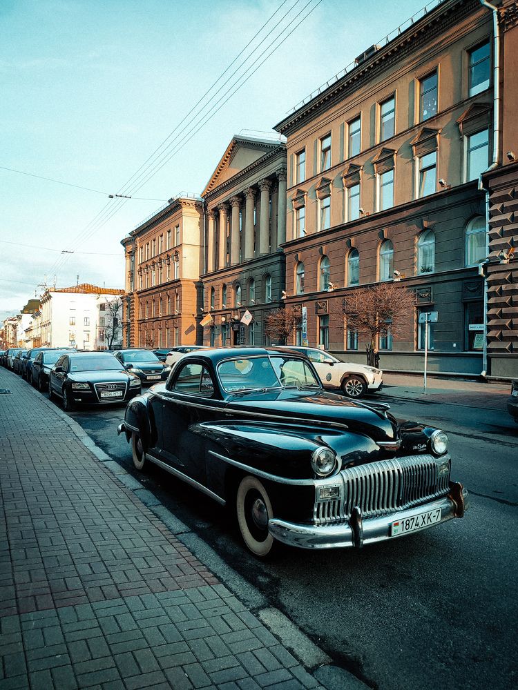 Photograph by Dmitry Zhukovich