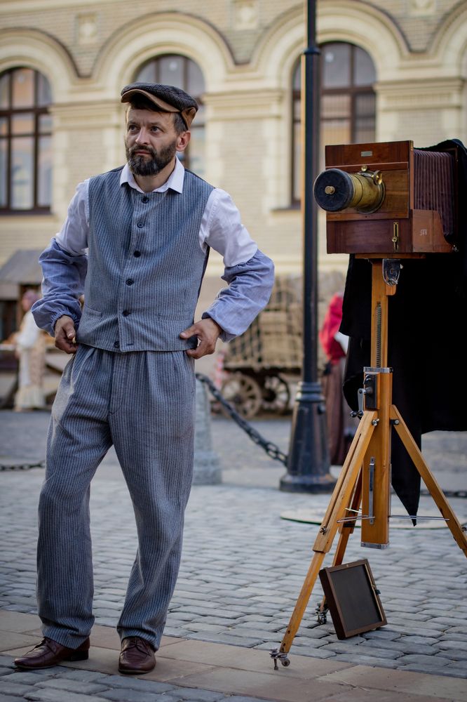 Photograph by Anton Hantov