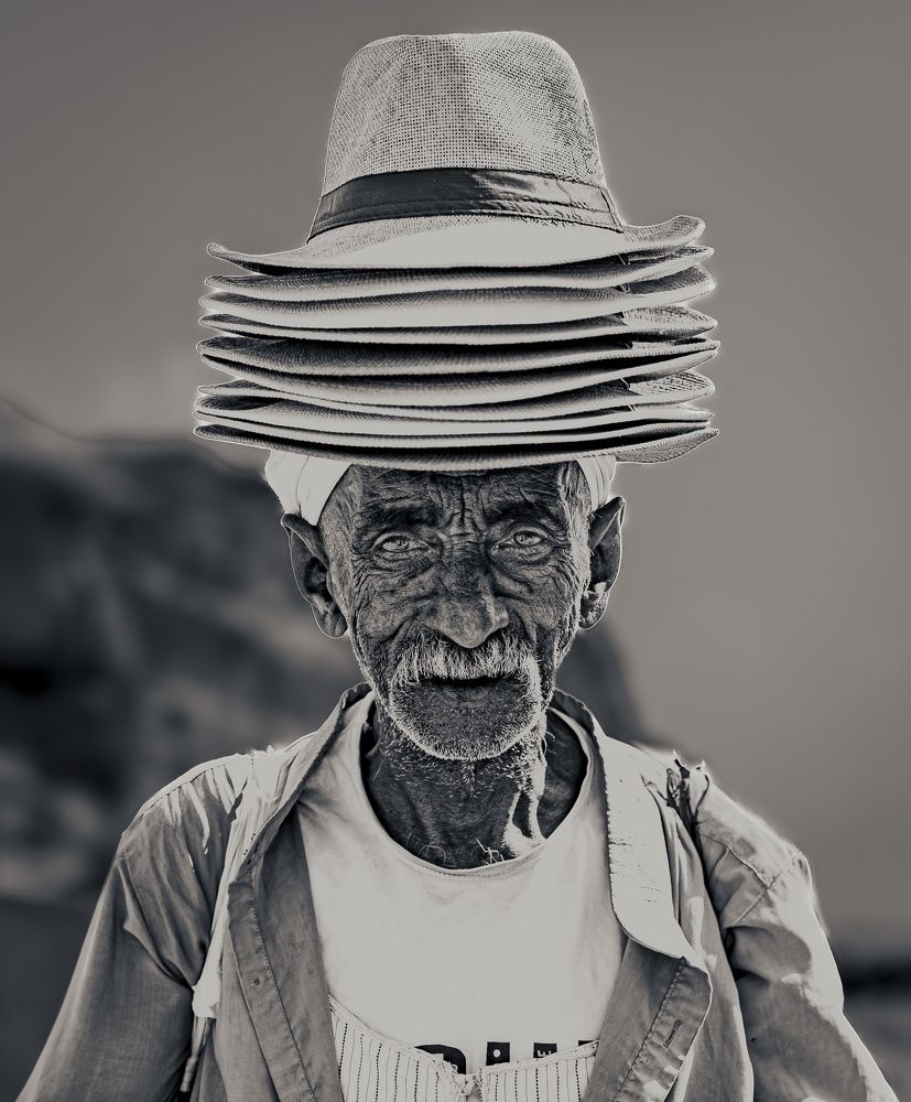 Фотография автора AHMED ALNAQBI