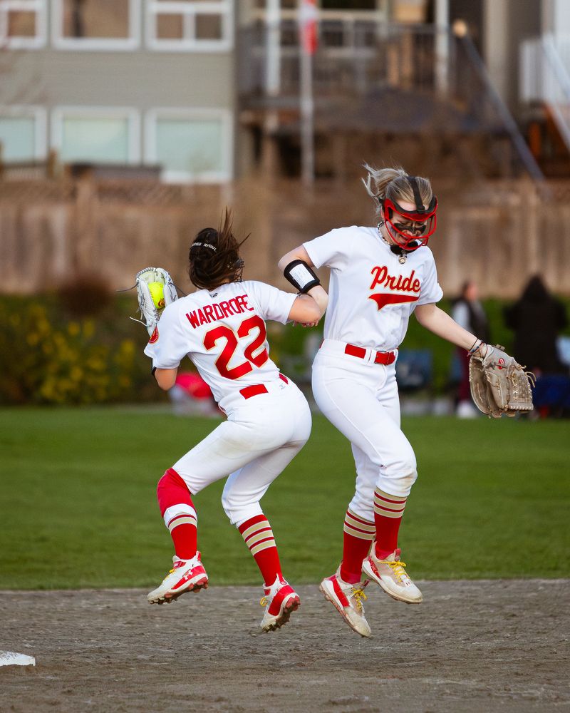 Photograph by Lathanuel Filliol