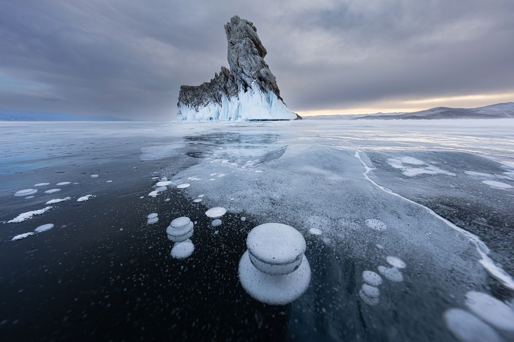 У подножия дракона