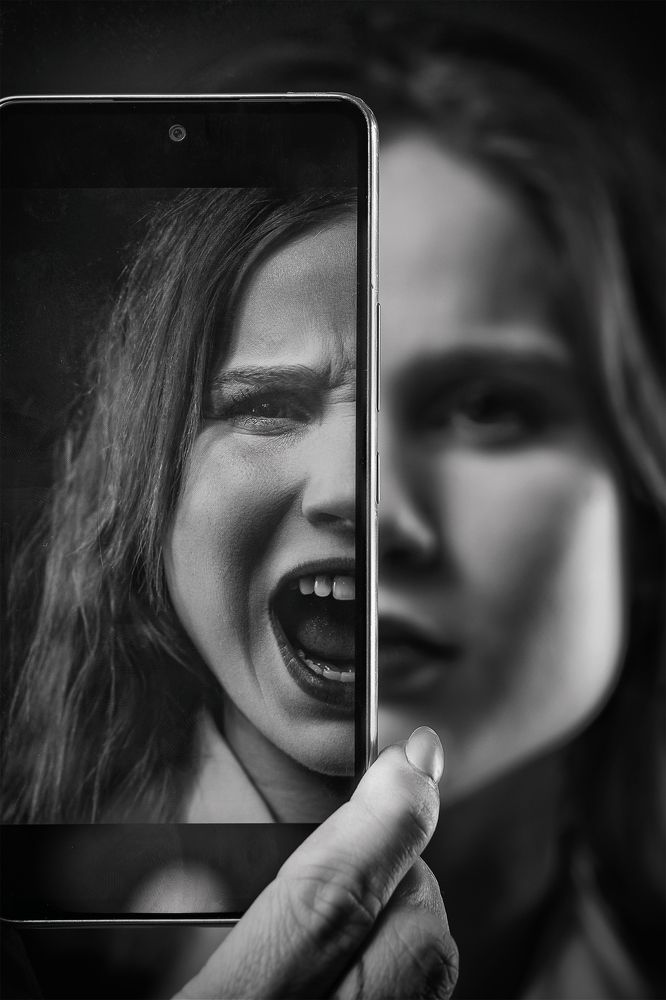 Photograph by Cédric Brion Clavicule-pics