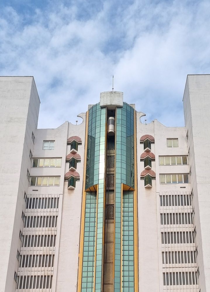 Photograph by Babak Akvan