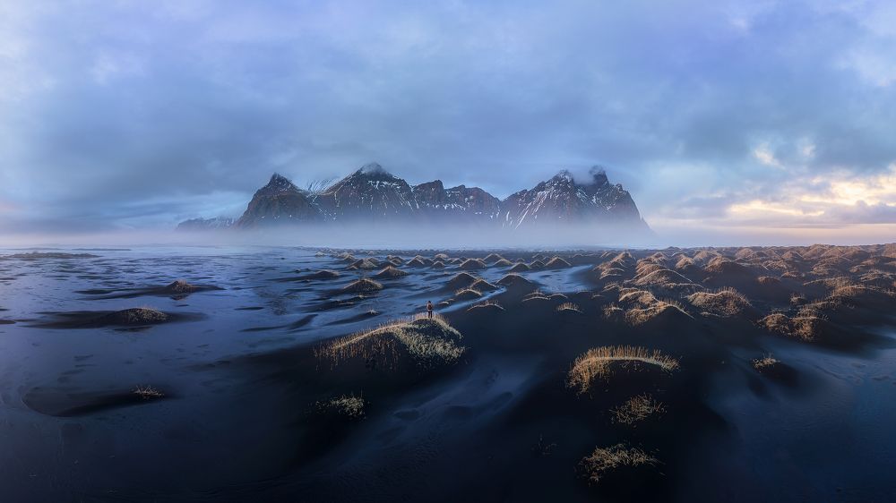 Photograph by XIAOLIANG JI