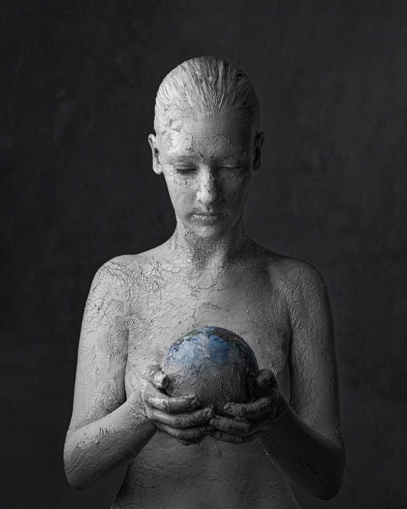 Photograph by Elizaveta Yasyuchenya