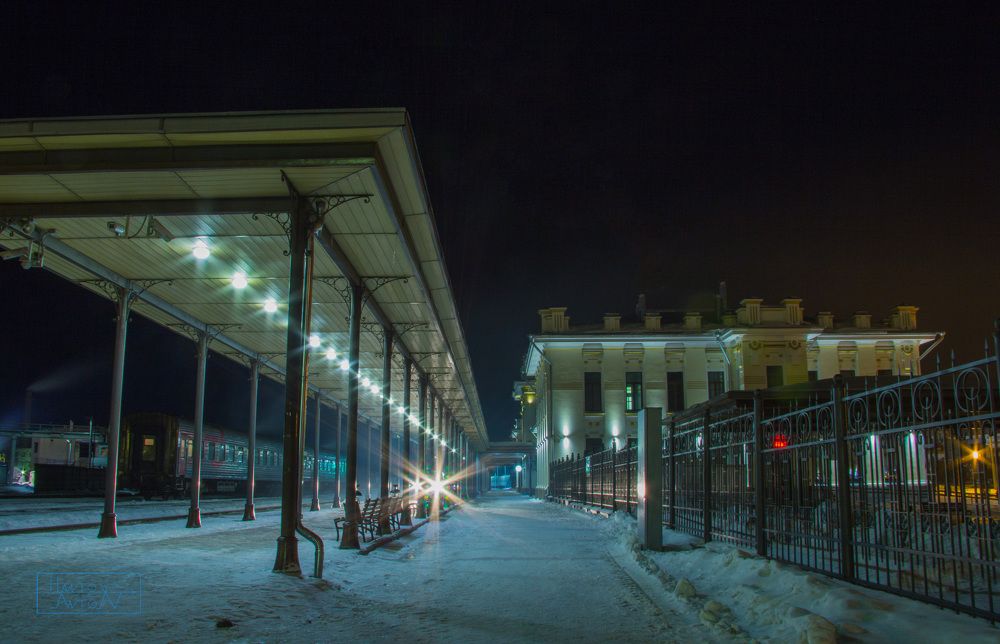 Photograph by Anton Hantov