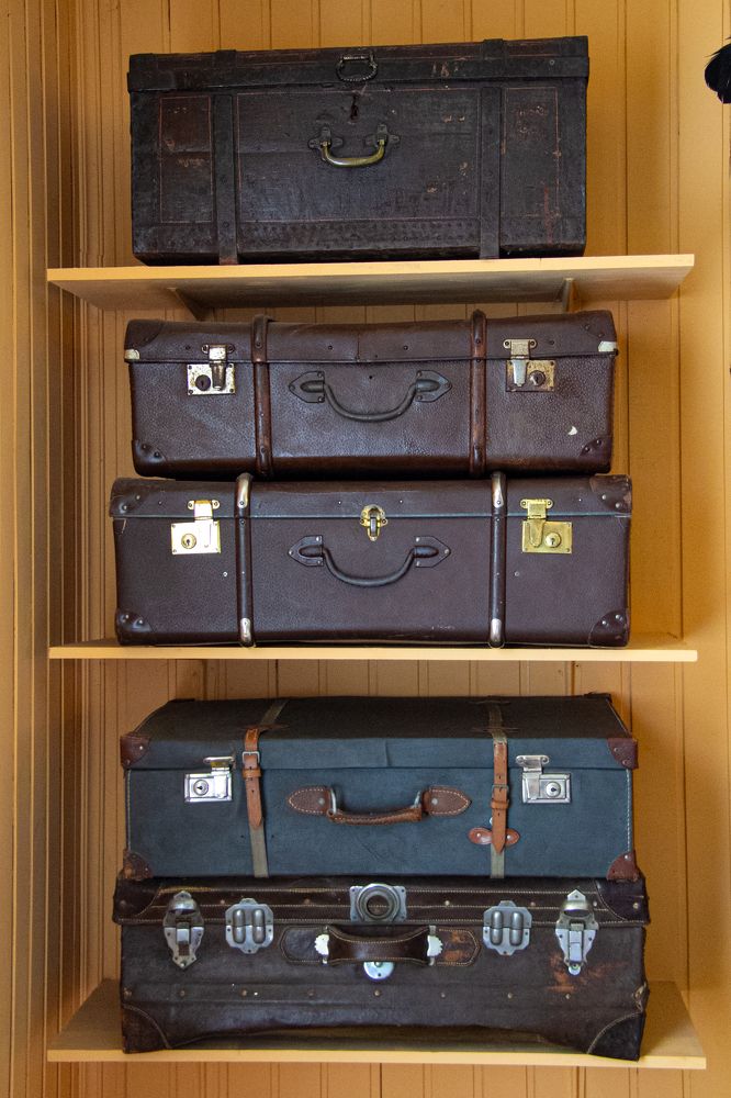 Photograph by Anton Hantov