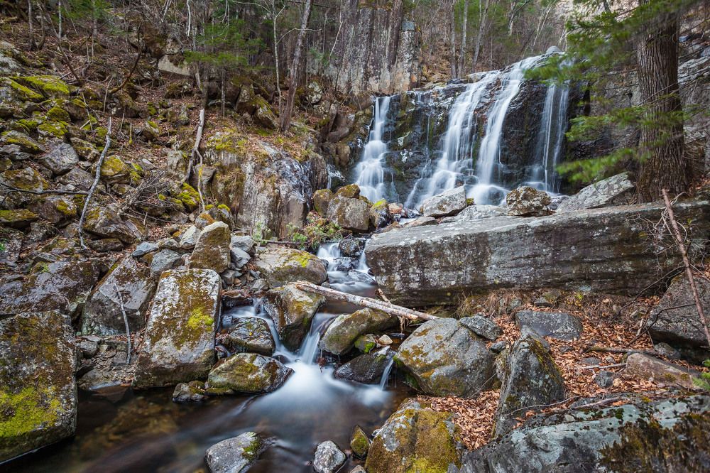 Еломовский водопад