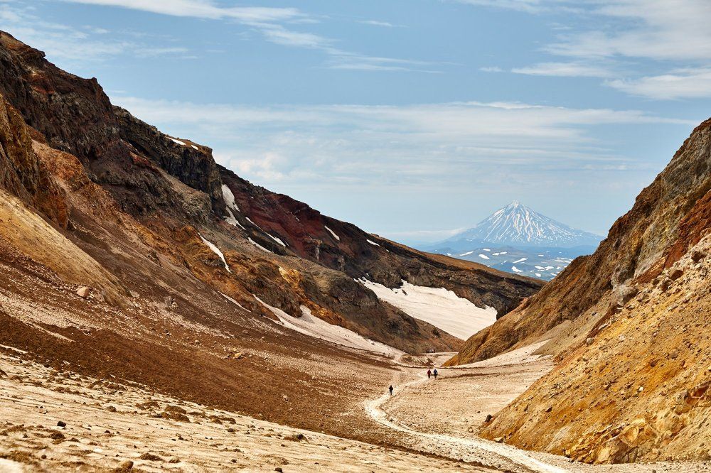 Камчатка. Вид на вулкан Мутновский.