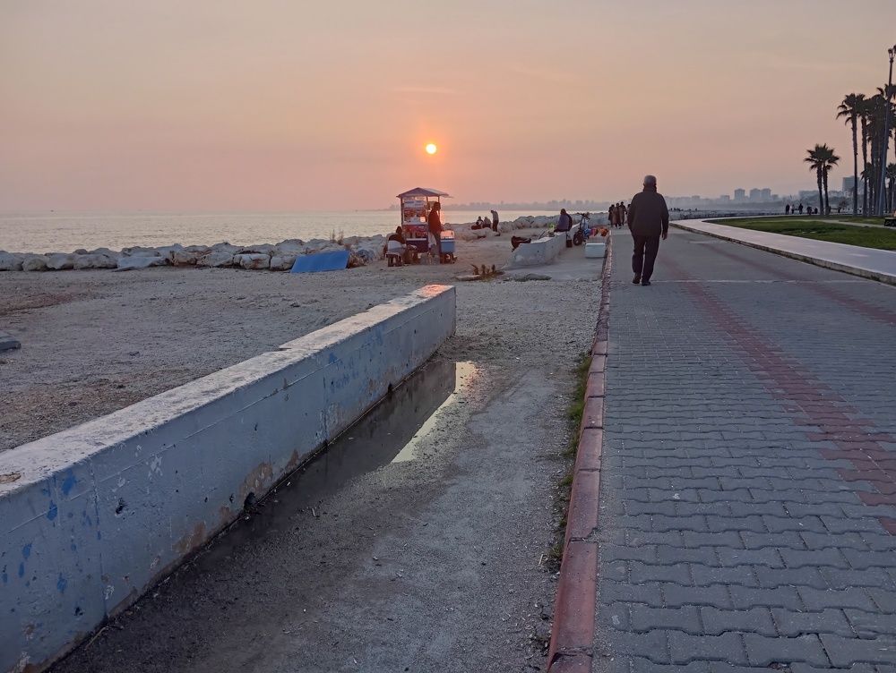 Photograph by Kenan lbrahim