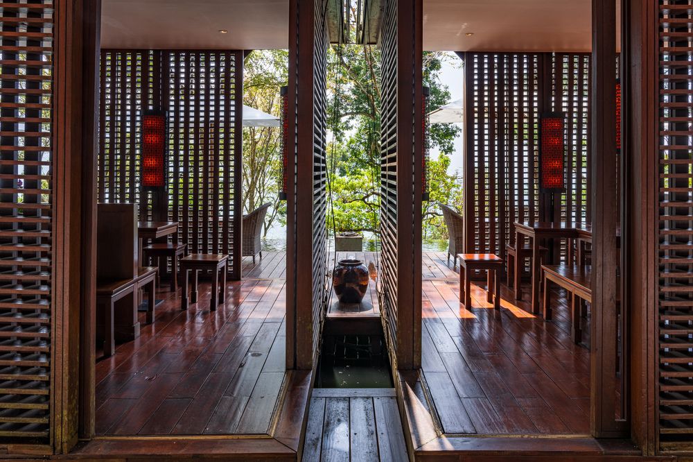 Photograph by Ilya Stolov