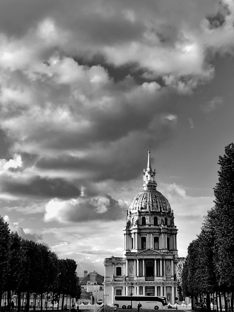 Уикенд в Париже