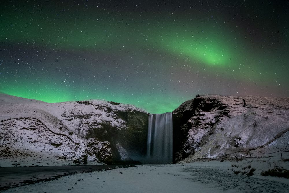 Northern lights above Godafoss