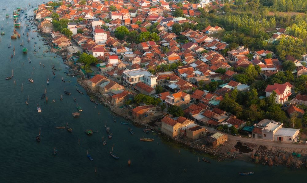 Một chiều ở làng chài