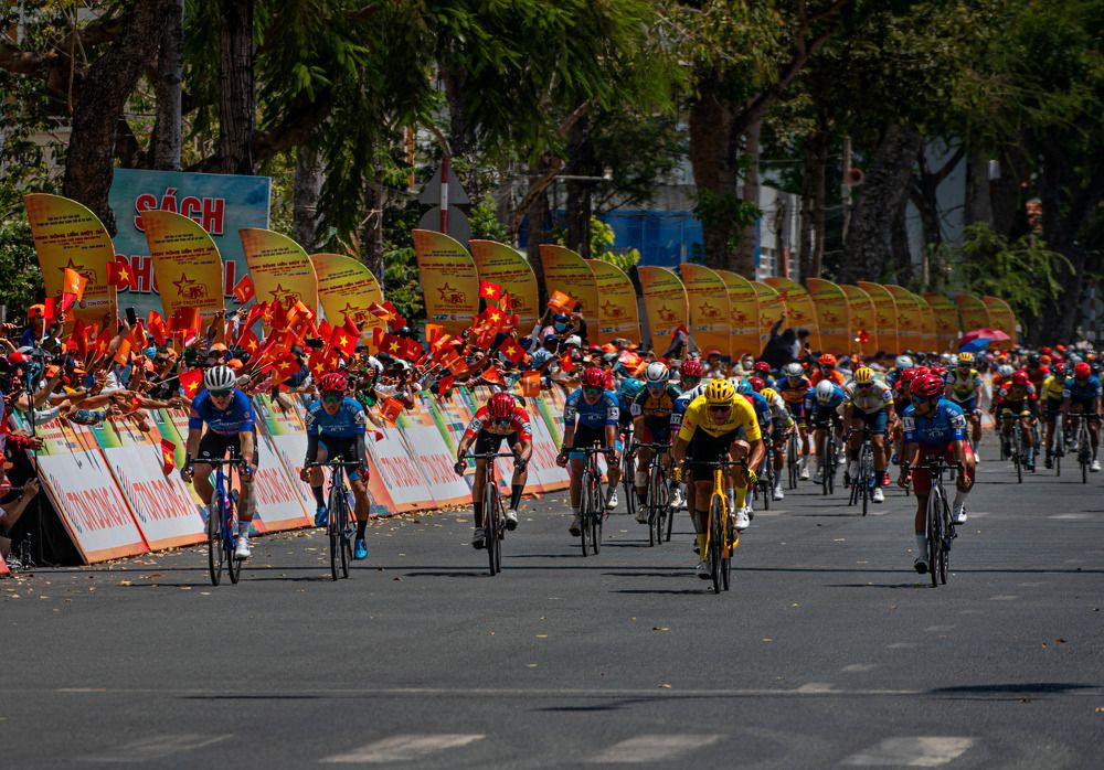 Photograph by nguyễn minh