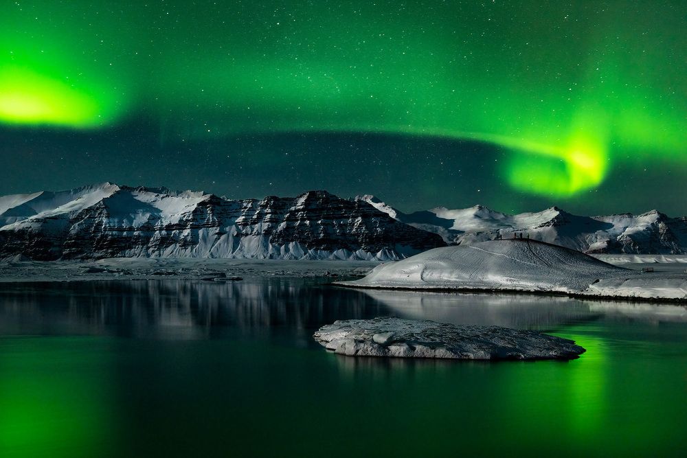 Photograph by Alex Mimo