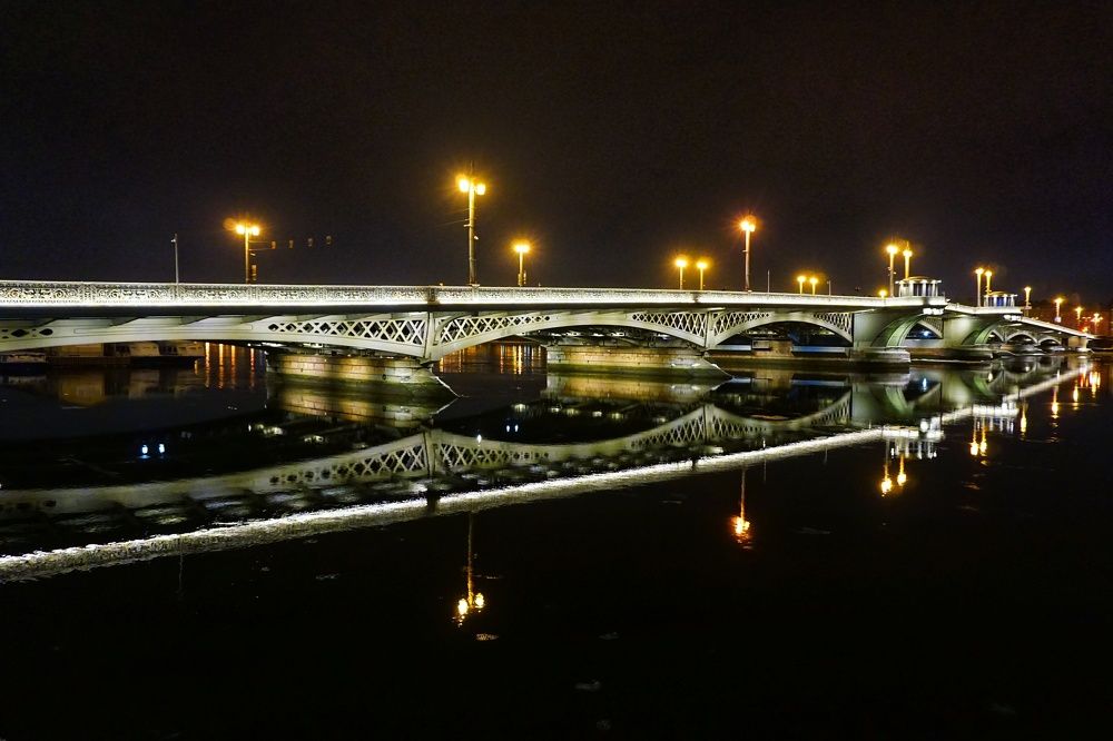 Photograph by Peshehod_ Plus