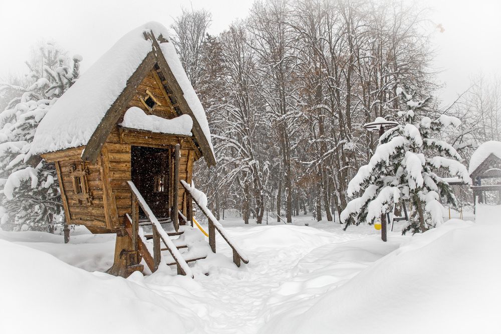 Избушка на курьих ножках