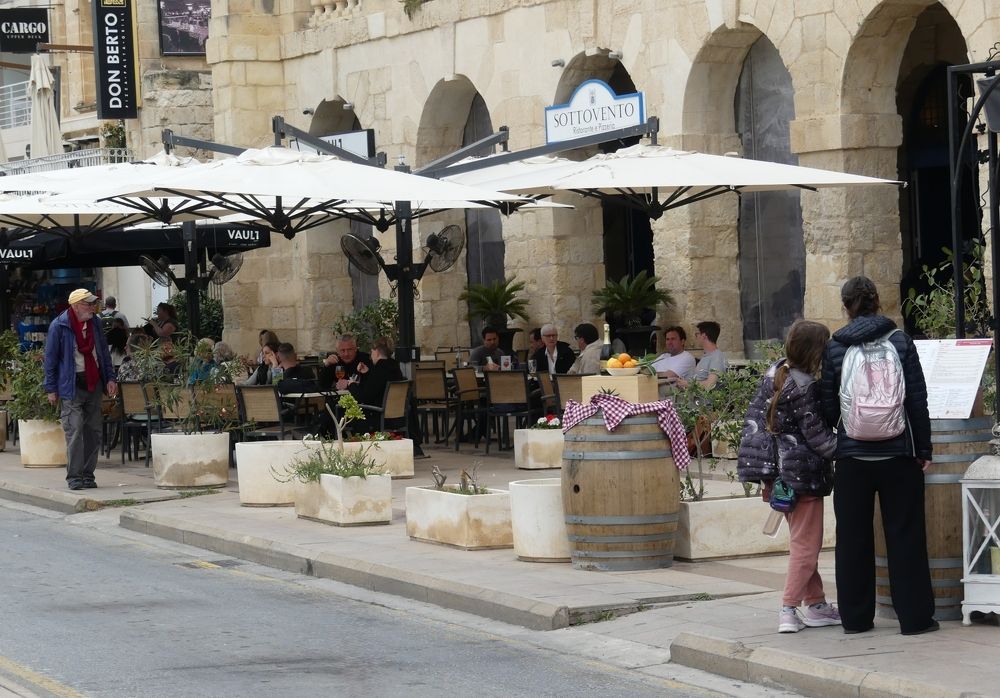 Photograph by Leo Tujak