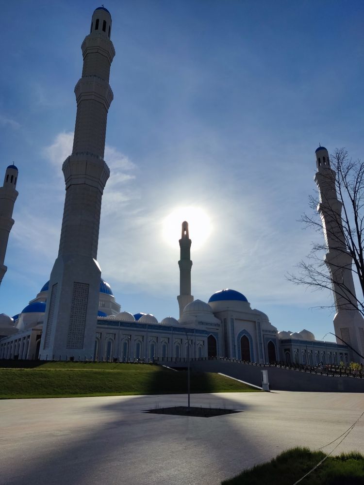 Photograph by Ramil Bakhriraziyev