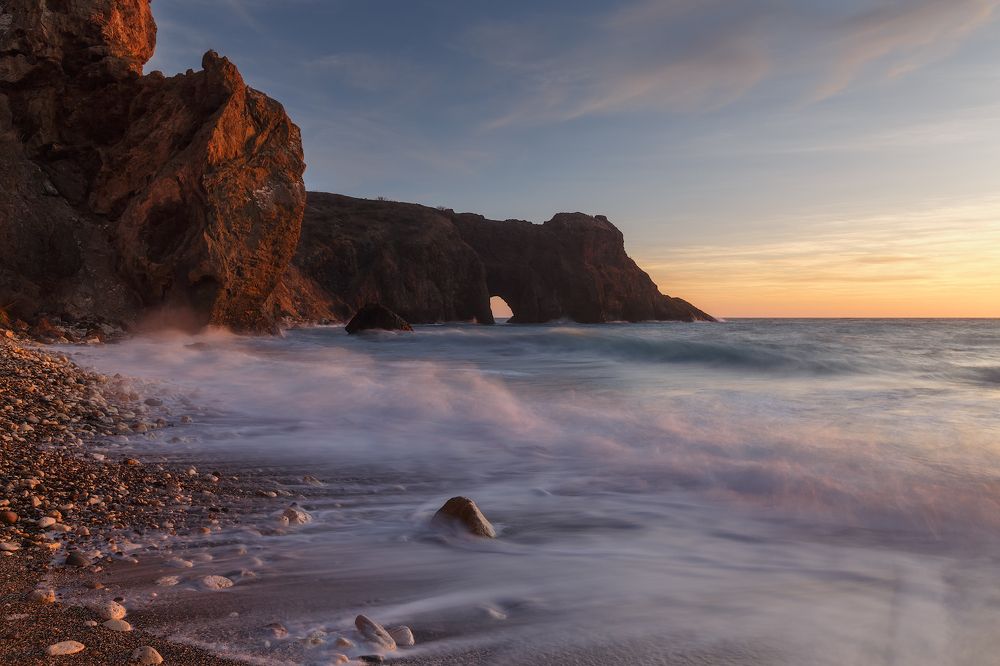 Зимний вечер на пляже Каравелла.
