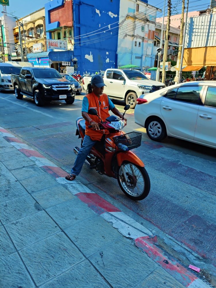 Photo #10589486