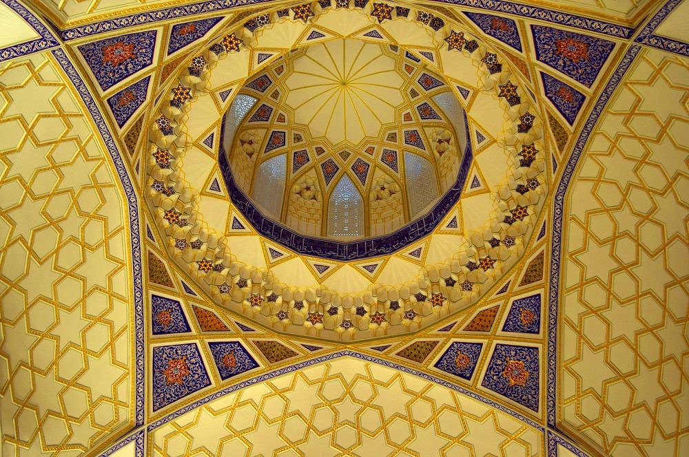 В Медресе Мири Араб