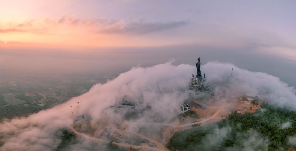 Photograph by Hai Tran