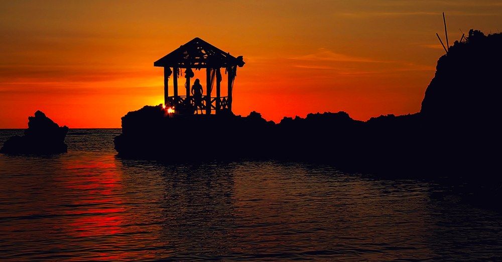 Photograph by Roger Baligod