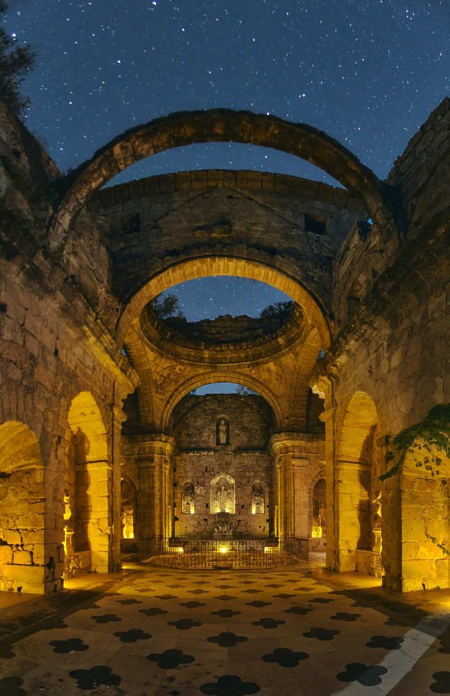 Photograph by Marquez Lanza Antonio