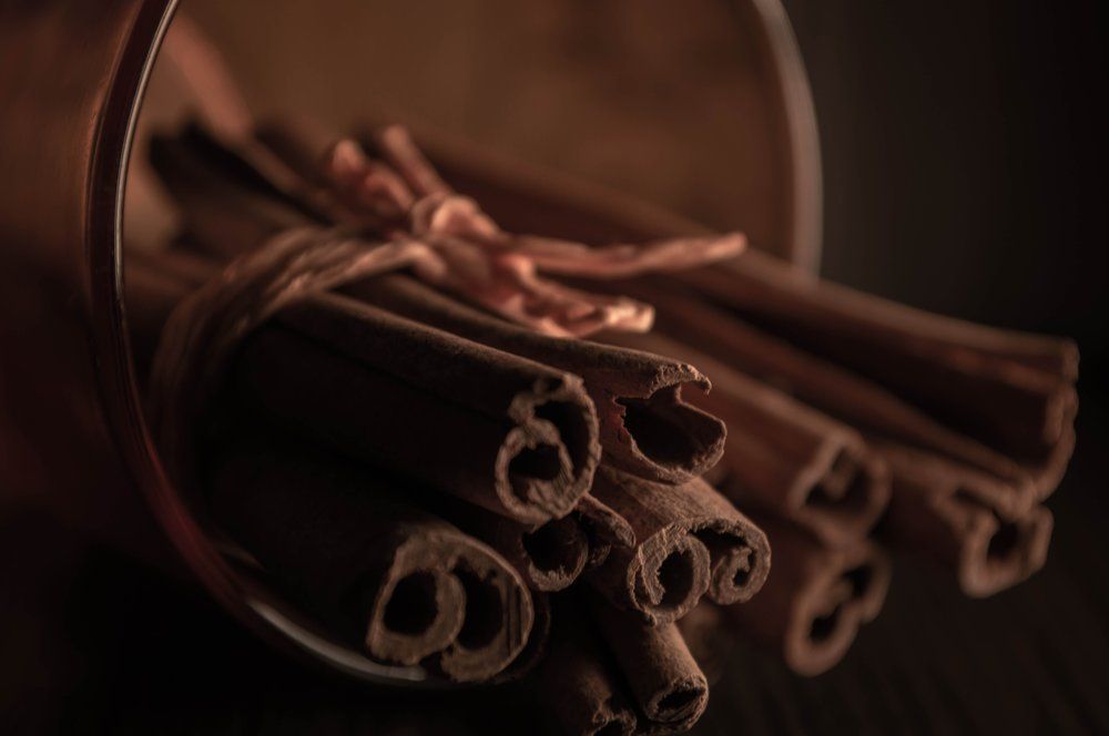 Палочки корицы