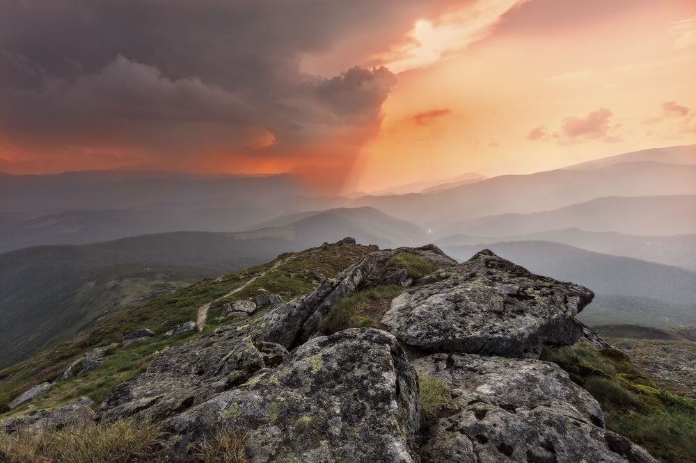 Противостояние