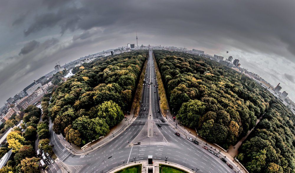 Небо над Берлином