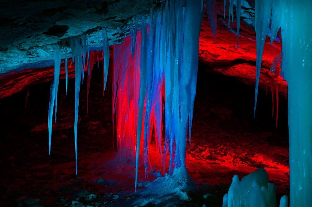 "Лёд и Пламень"