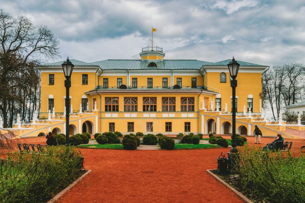 Фотография автора Oleg Podlesnykh